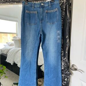 Women's Blue Jeans with Braided Pocket Detail